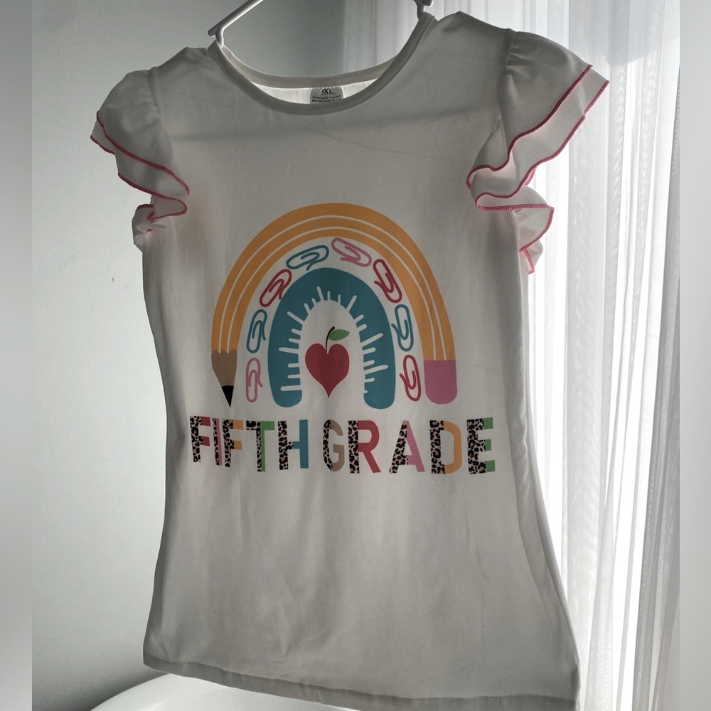 5th grade ruffle sleeve T-shirt